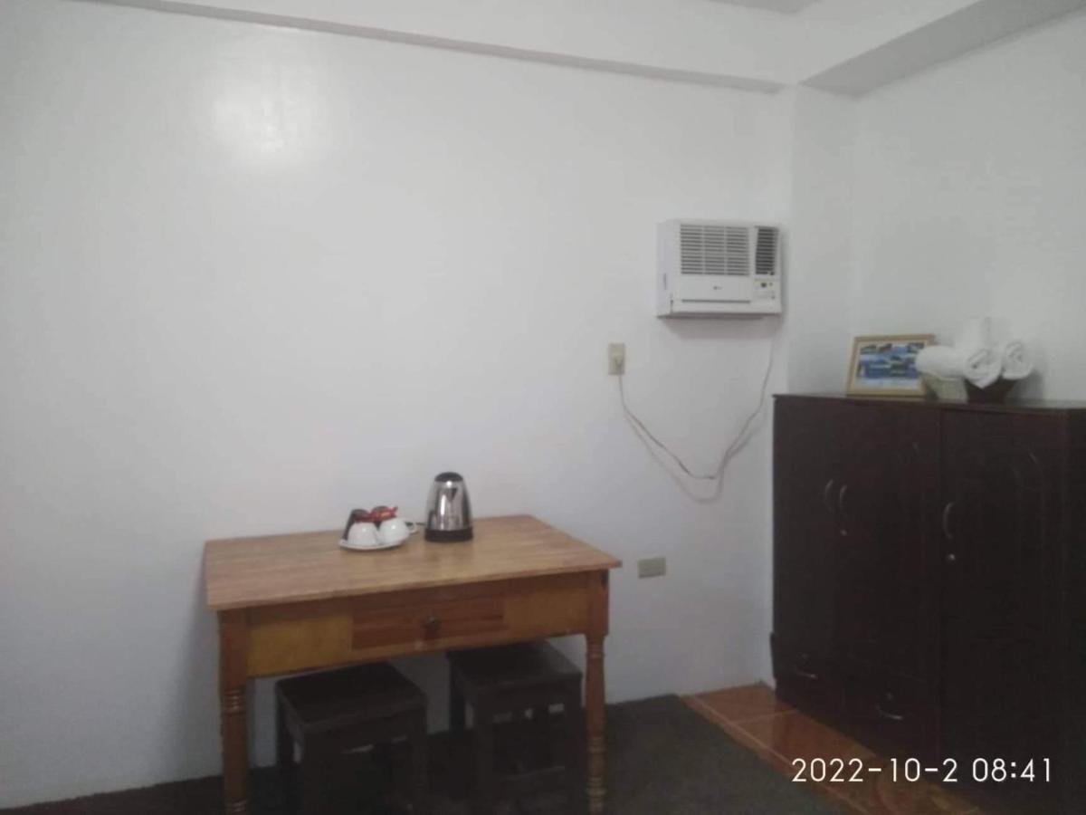 Traditional Filipino Home Alaminos Esterno foto